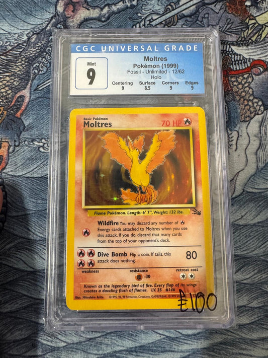 1999 Moltres Holo – CGC 9 Mint – Fossil Unlimited 12/62 – Vintage WOTC Pokémon Card